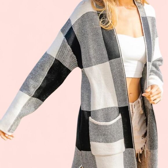 Black & White Windowpane Buffalo Plaid Open, Long, Knit Cardigan. M. - Picture 2 of 8